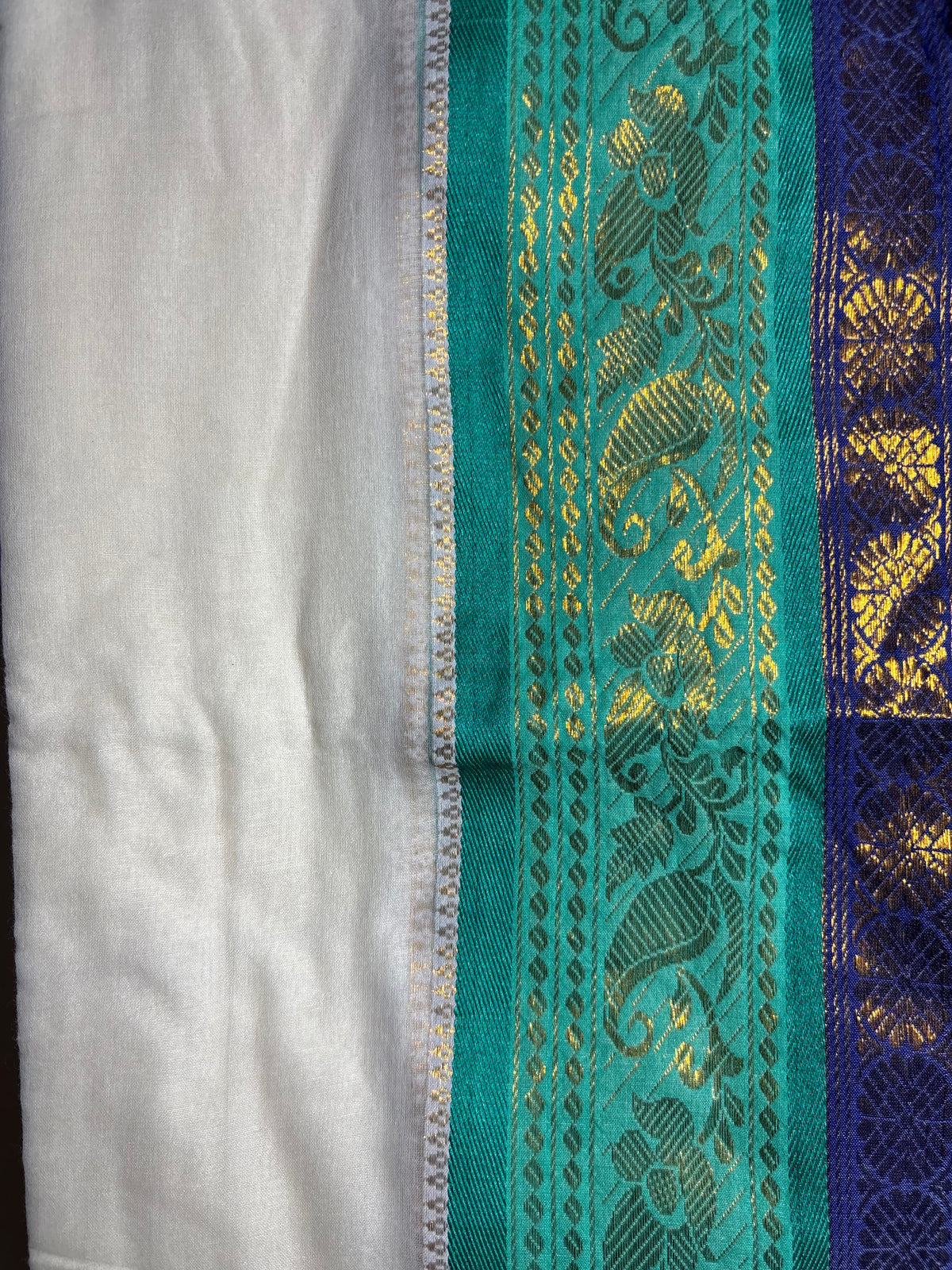 Madhavi 120 Count Mul Cotton Saree